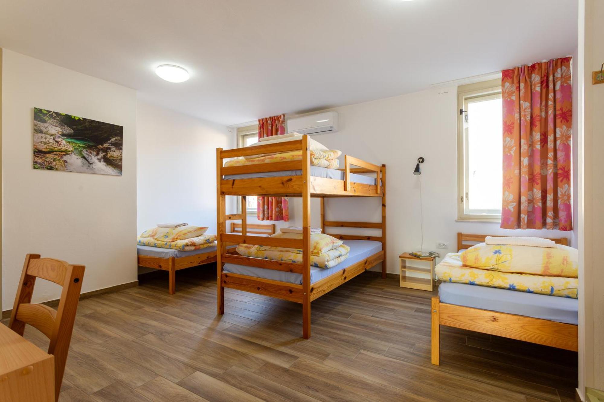 Yapka Rooms Tolmin Ruang foto