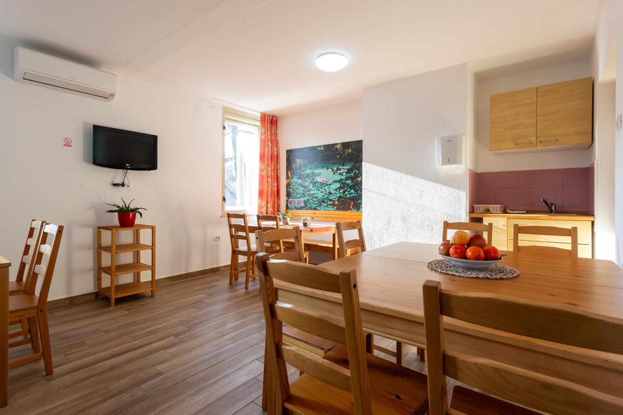 Yapka Rooms Tolmin Bagian luar foto